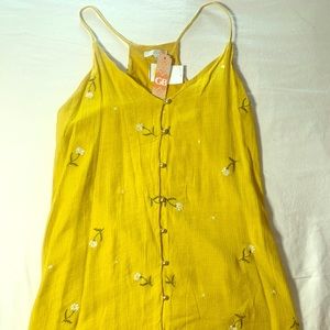 Beautiful Gianni Bibi yellow floral dress.